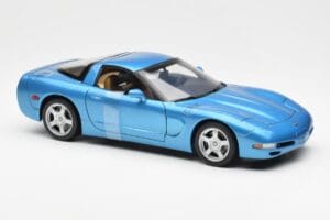 Chevrolet Corvette C5 Bleu Métallique UT Models 1:18 21004 Métal — image 4 sur 6