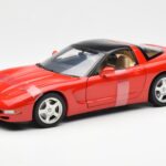 Chevrolet Corvette C5 Hardtop Rouge UT Models 1:18
