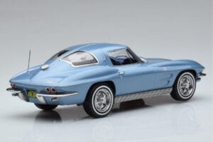 Chevrolet Corvette C2 Sting Ray Bleu Norev 1:18 189050 Métal — image 2 sur 6