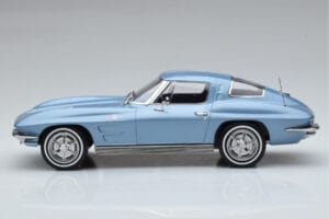 Chevrolet Corvette C2 Sting Ray Bleu Norev 1:18 189050 Métal — image 3 sur 6