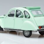 Citroën 2CV 6 Club Vert Norev 1:18 181486 Métal - image 6 of 7
