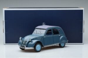 Citroën 2CV AZL Bleu Norev 1:18 181485 Métal — image 7 sur 7