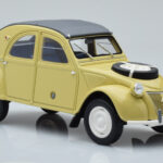 Citroen 2CV Sahara Jaune Otto 1:18 - image 4 of 6