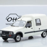 Citroen C15 D Blanc Otto 1:18 - image 6 of 6
