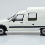 Citroen C15 E Blanc Otto 1:18 - image 3 of 6