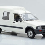 Citroen C15 E Blanc Otto 1:18 - image 5 of 6