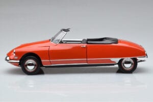 Citroën DS19 Cabriolet Norev 1:18 181599 Métal — image 4 sur 7