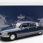 Citroën DS 23 Pallas Orient Bleu Norev 1:18 - image 8 of 8