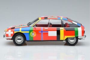 Citroën GS Drapeaux Norev 1:18 181667 Métal — image 3 sur 6