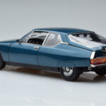 Citroen SM Tropiques Vert Norev 1:18 - image 7 of 8