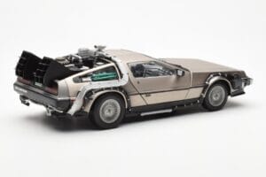 DeLorean DMC-12 Time Machine Back to the Future Argent Sun Star 1:18 2711 Métal — image 5 sur 8