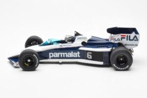 Brabham BT52 #6 R. Patrese South African GP 1983 MCG 1:18 MCG18619F Métal — image 3 sur 6