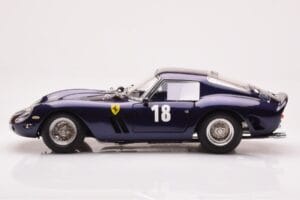 Ferrari 250 GTO Monterey Historic Races Laguna Seca 2004 CMC 1:18 M-255 Métal — image 3 sur 7