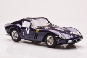 Ferrari 250 GTO Monterey Historic Races Laguna Seca 2004 CMC 1:18 M-255 Métal — image 4 sur 7