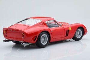 Ferrari 250 GTO Rouge Kyosho 1:18 08438R Métal — image 3 sur 10
