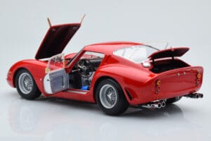 Ferrari 250 GTO Rouge Kyosho 1:18 08438R Métal — image 5 sur 10