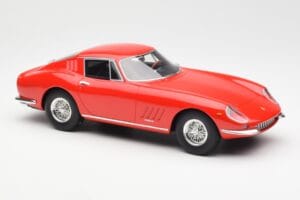 Ferrari 275 GTB Rouge CMR 1:18 CMR033 Métal — image 4 sur 6