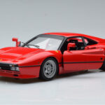 Ferrari 288 GTO Rouge Hot Wheels 1:18 - image 2 of 10