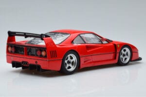 Ferrari F40 LM Rouge GT Spirit 1:18 GT388 Résine — image 2 sur 6