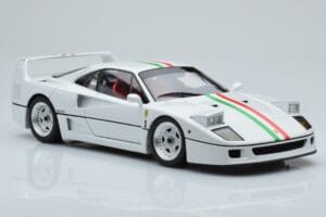 Ferrari F40 Blanc Nacré Italy Kyosho 1:18 08416PWT-G Métal — image 6 sur 8
