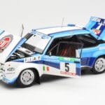 Fiat 131 Abarth #5 Team Fiat Works Rally Portugal 1980 Kyosho 1:18 08376A Métal - image 2 of 8
