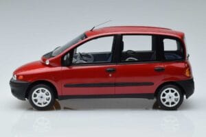 Fiat Multipla Otto 1:18 OT420 Résine — image 3 sur 6