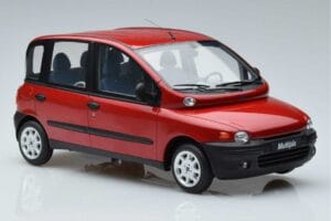 Fiat Multipla Otto 1:18 OT420 Résine — image 4 sur 6