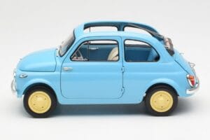 Fiat Nuova 500 Celeste Bleu Kyosho 1:18 08966LB Métal — image 4 sur 8