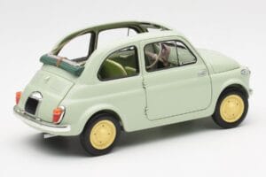 Fiat Nuova 500 Clear Vert Kyosho 1:18 08966LG Métal — image 3 sur 8