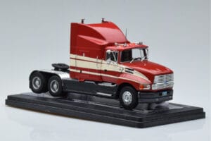Ford Aeromax Rouge IXO 1:43 TR108 Métal — image 4 sur 6