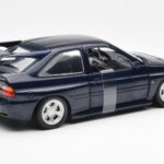 Ford Escort RS Cosworth Bleu Metallic UT Models 1:18 180082101-R1 - image 5 of 6