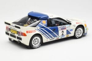 Ford RS200 Gr.B #2 S. Blomqvist / B. Berglund Lombard RAC Rally 1986 Otto 1:18 OT679 Résine — image 2 sur 6