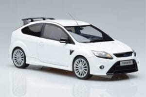 Ford Focus RS Mk2 Blanc Otto 1:18 OT977 Résine — image 4 sur 6
