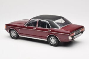 Ford Granada Mk1 Rouge Foncé Métallisé Noir Mat MCG 1:18 MCG18393 Métal — image 5 sur 6