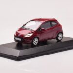 Ford Ka Mk2 Violet Minichamps 1:43 - image 2 of 4