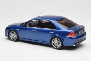Ford Mondeo ST220 Performance Bleu Otto 1:18 OT448 Résine — image 5 sur 6
