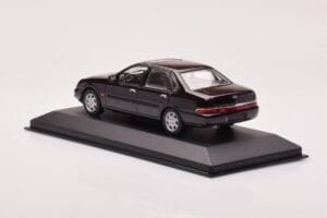 Ford Scorpio Noir Minichamps 1:43 430084001 Métal — image 3 sur 4