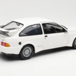 Ford Sierra RS RHD Blanc Minichamps 1:18 - image 3 of 8
