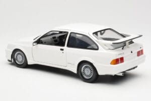 Ford Sierra RS RHD Blanc Minichamps 1:18 150084070 Métal — image 7 sur 8
