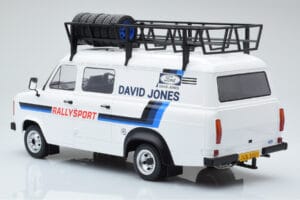 Ford Transit Mk2 Van Team David Jones Rally Assistance IXO 1:18 18RMC033XE Métal — image 5 sur 6