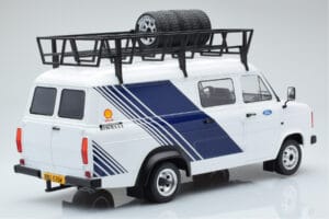 Ford Transit Mk2 Van Team Ford Rally Assistance IXO 1:18 18RMC058XE Métal — image 2 sur 6