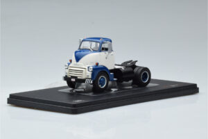 GMC 950 COE Bleu Blanc IXO 1:43
