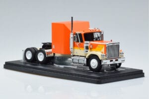 GMC General Orange IXO 1:43 TR129 Métal — image 4 sur 6