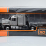 GMC General SBFA Argent IXO 1:43 - image 6 of 6