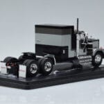 GMC General Argent Noir IXO 1:43 TR117 - image 2 of 6