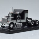 GMC General Argent Noir IXO 1:43 TR117