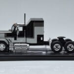 GMC General Argent Noir IXO 1:43 TR117 - image 3 of 6