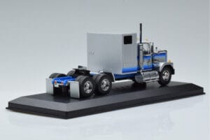 GMC General Argent IXO 1:43 TR079 Métal — image 2 sur 6