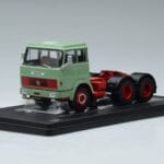 Henschel HS 19 TS Vert IXO 1:43