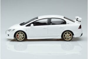 Honda Civic FD2 Type R Mugen Blanc Otto 1:18 OT941 Résine — image 3 sur 6